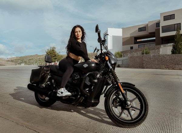 Transformez votre scooter à votre image : astuces incontournables pour une customisation unique